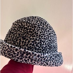 Warm velvet winter hat